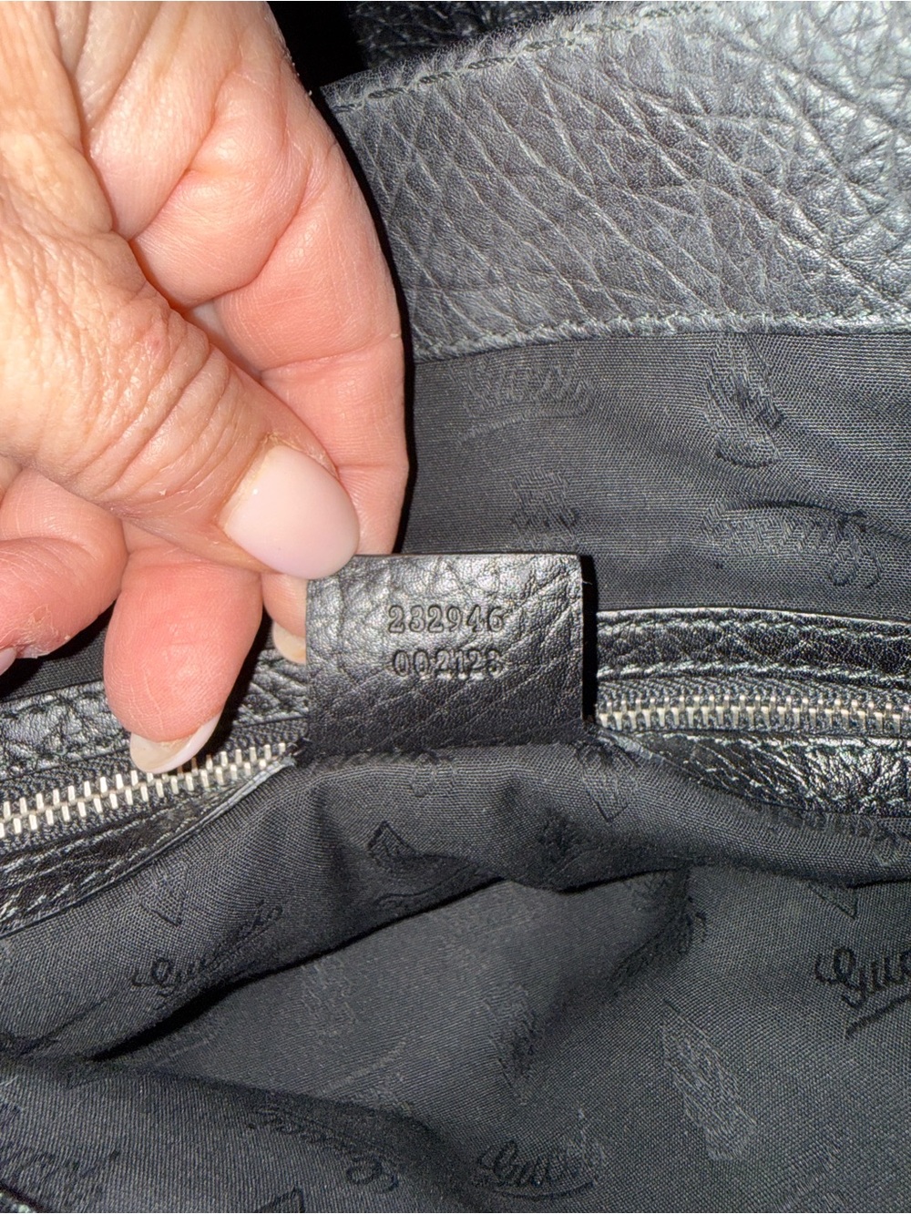 Classic Gucci Black Leather Tote Bag with Braided Handles and bamboo detail - Picture 10 of 11